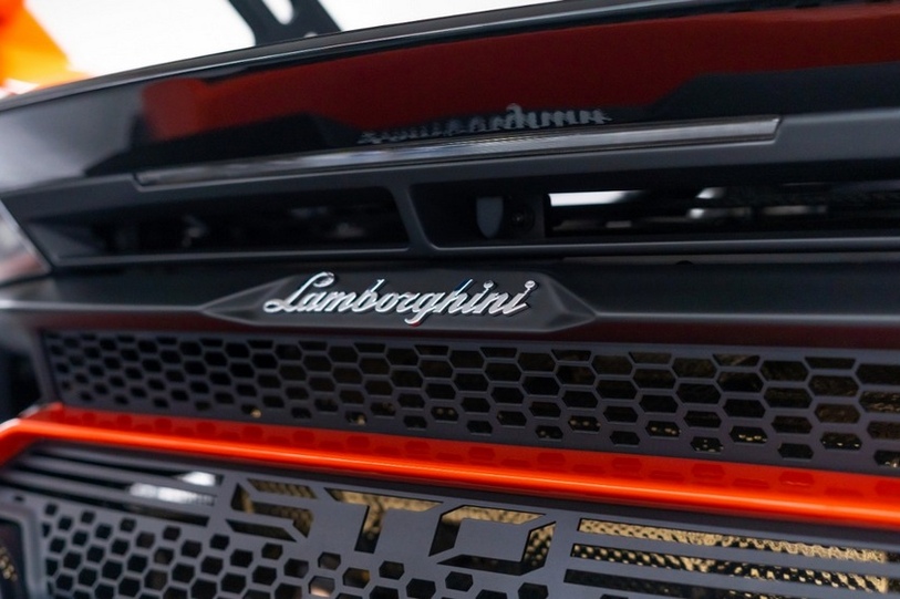 Lamborghini STO