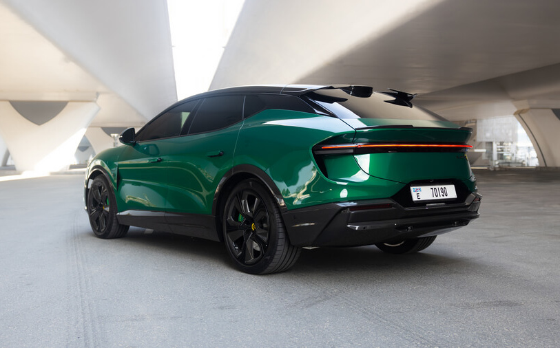 Lotus Eletre R