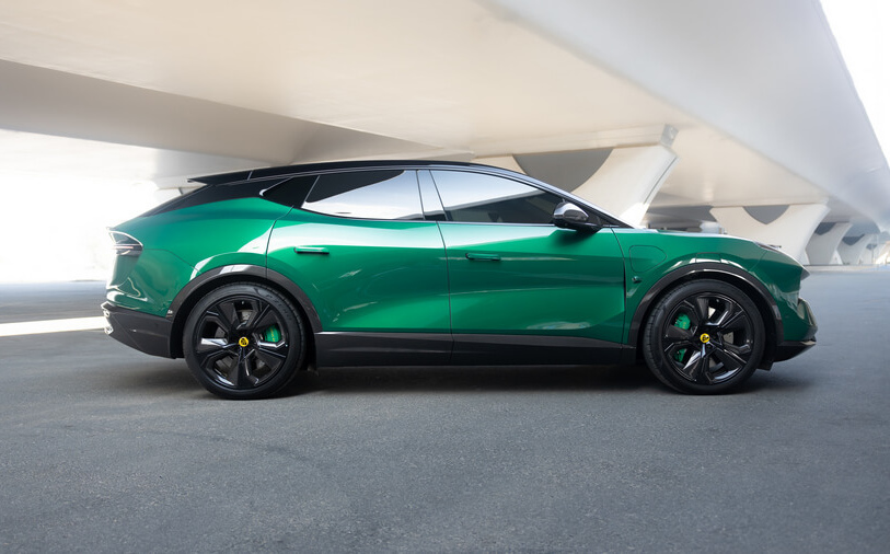 Lotus Eletre R