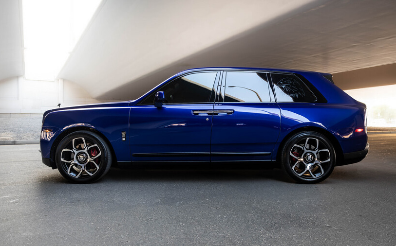 Rolls-Royce Cullinan Blue