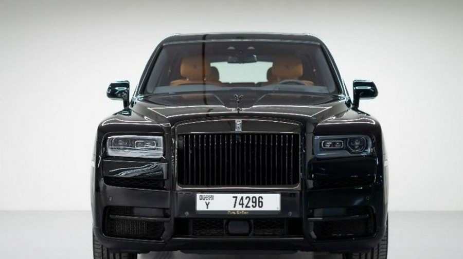 Rolls Royce Cullinan - Black badge