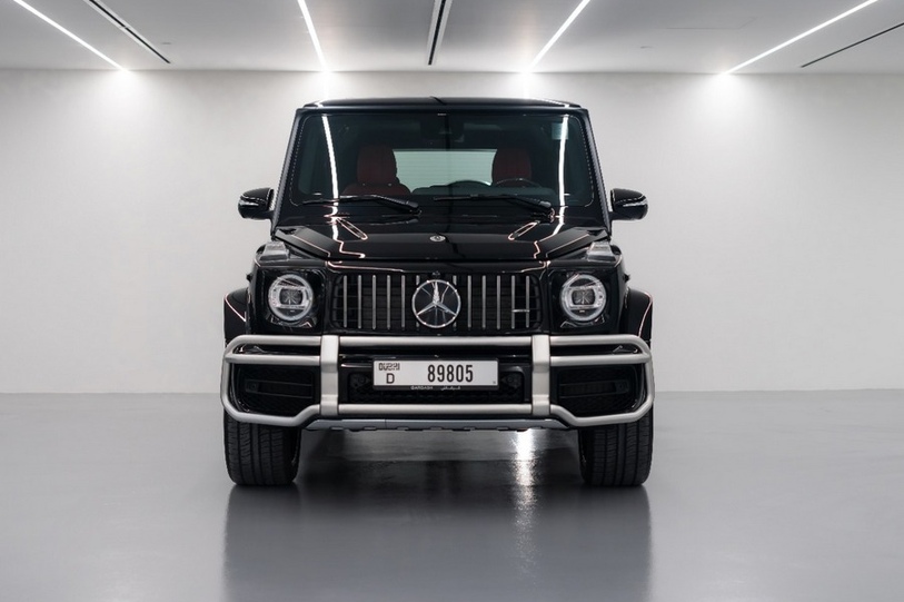Mercedes G63 Black - Red interior 2022