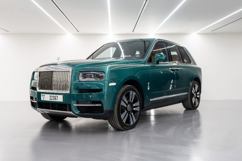 Rolls-Royce Cullinan - Imperial Jade color